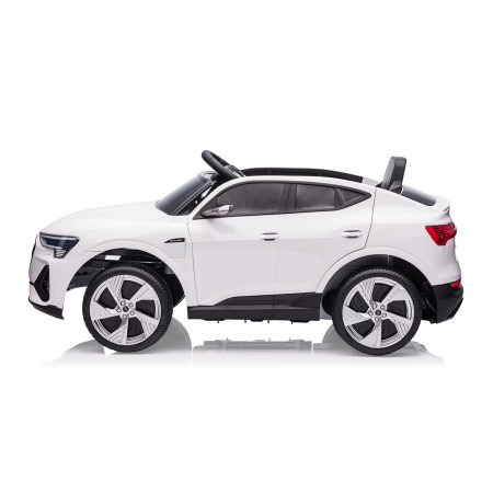 MILLY MALLY 5726 Pojazd na akumulator Audi E-Tron Sportback White